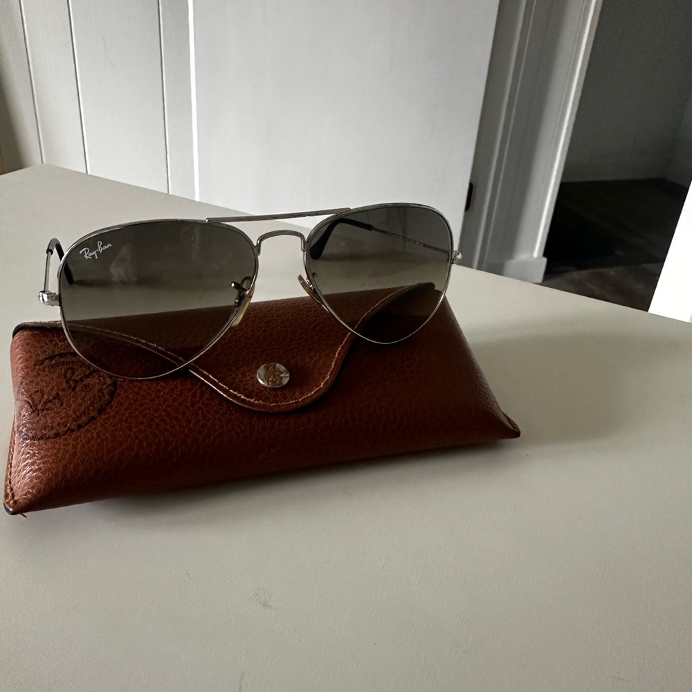 Ray-Ban Gray Aviator Sunglasses